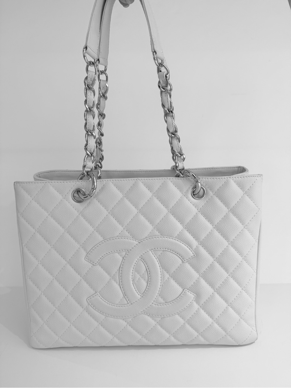 CHANEL Grand Shopping Tote White Caviar with Silver Hardware